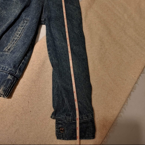 Jeans jacket - Picture 4 of 7